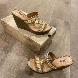 Born Lio Wedge Sandal Orange Multicolor